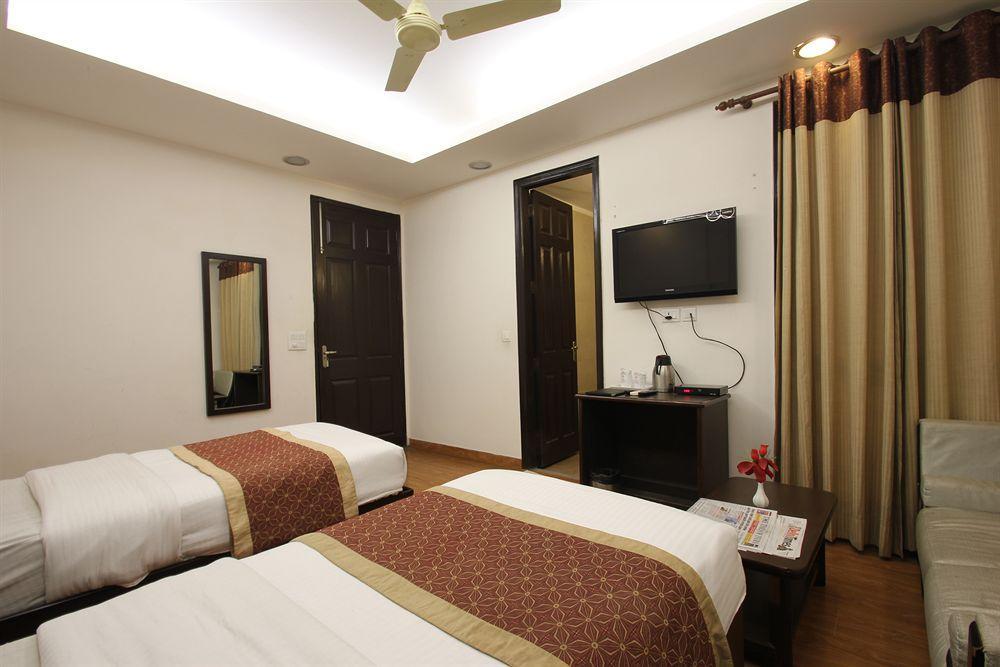 Hermitage By The Cosy Hotels Near Lotus Temple New Delhi Exterior photo