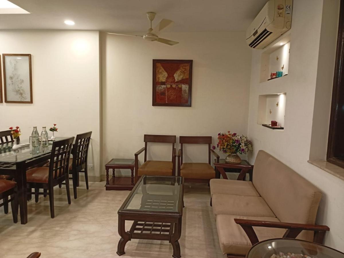 Hermitage By The Cosy Hotels Near Lotus Temple New Delhi Exterior photo