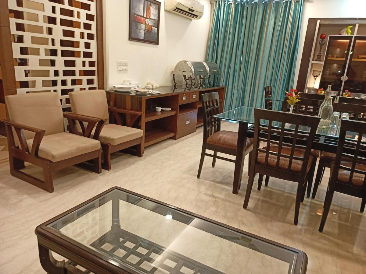 Hermitage By The Cosy Hotels Near Lotus Temple New Delhi Exterior photo