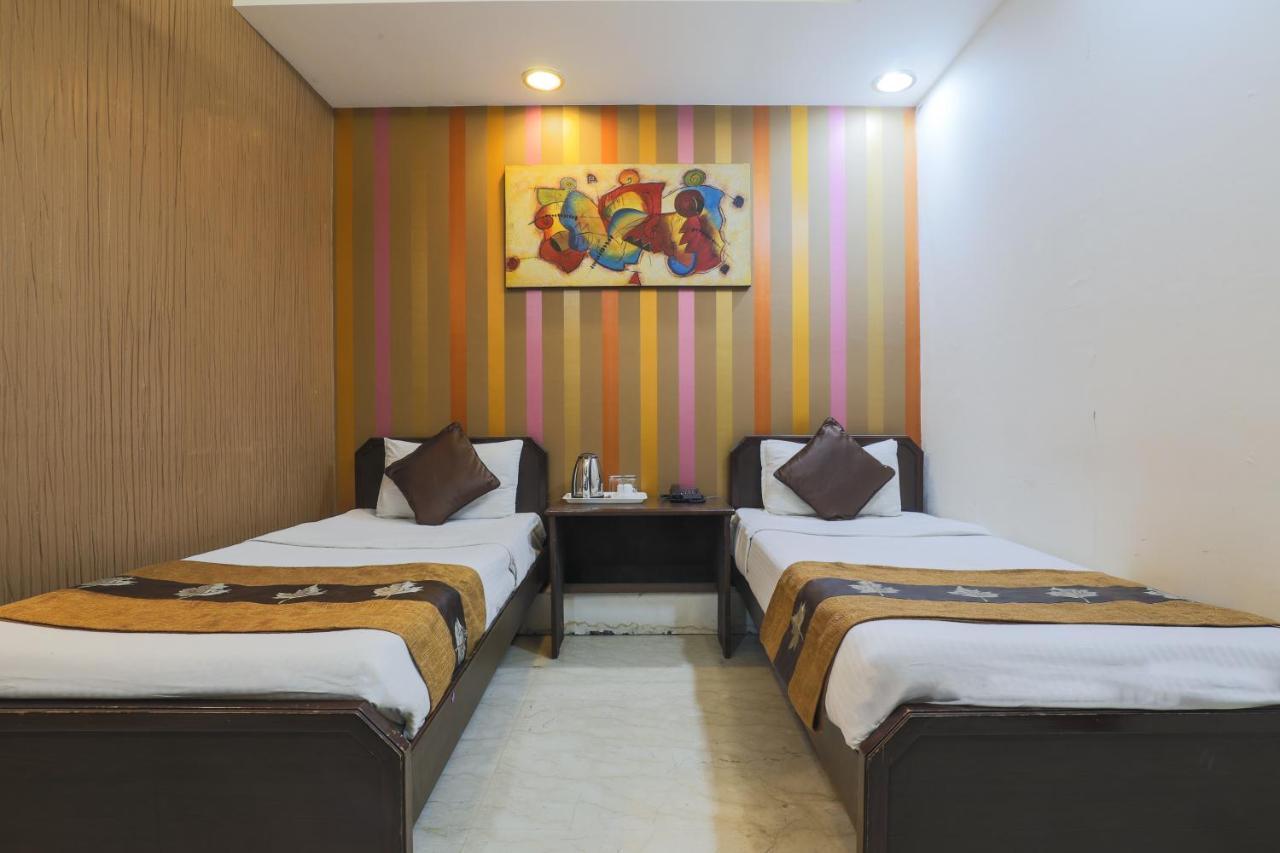 Hermitage By The Cosy Hotels Near Lotus Temple New Delhi Exterior photo